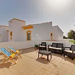 Vila Acoteias - By Dalma Portuguesa Olhos de Agua (Albufeira)