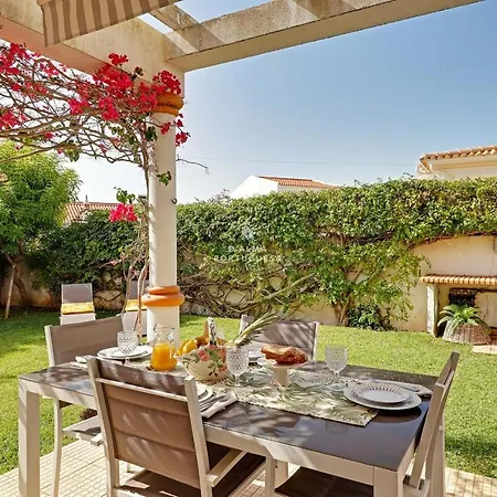 Acoteias - By Dalma Portuguesa Villa