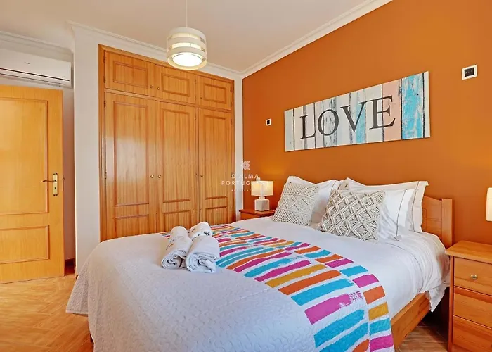 Acoteias - By Dalma Portuguesa 올류스 데 아구아